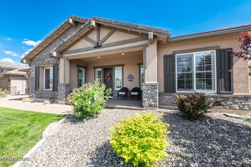 9800 Hafflinger Ln, Reno, NV, 89521-4389 | Card Image