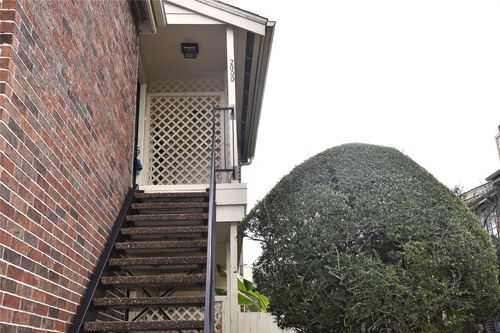 2000-2121 El Paseo St, Houston, TX, 77054-3226 | Card Image