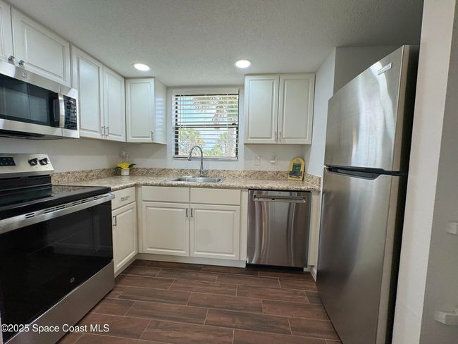 3-B - 3001 Sand Trap Ln, Condo with 2 bedrooms, 2 bathrooms and null parking in Melbourne FL | Image 8