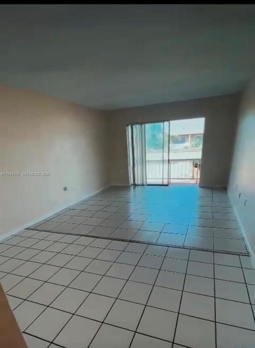 apt-232-301 Nw 177th St, Miami Gardens, FL, 33169-4946 | Card Image