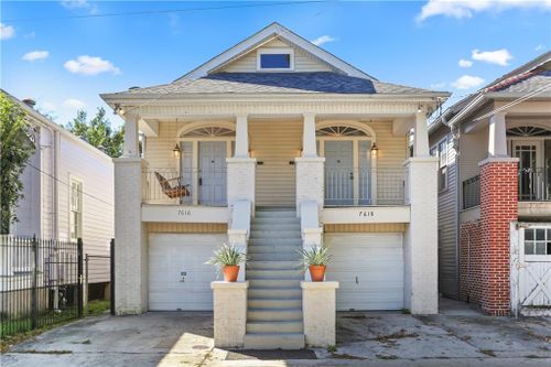 7616 18 Hampson Street, New Orleans, LA, 70118 | Card Image