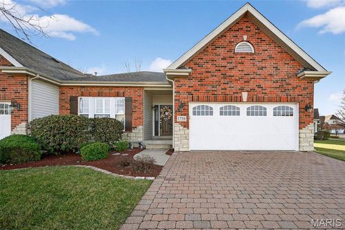 1716 Moss Rock Dr, Saint Charles, MO, 63303-3761 | Card Image