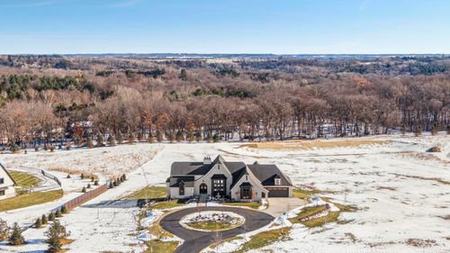5671 Oakridge Trl S, Afton, MN, 55001-4402 | Card Image
