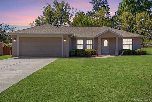 576 W La Casita Ln, Citrus Springs, FL, 34434-8164 | Card Image