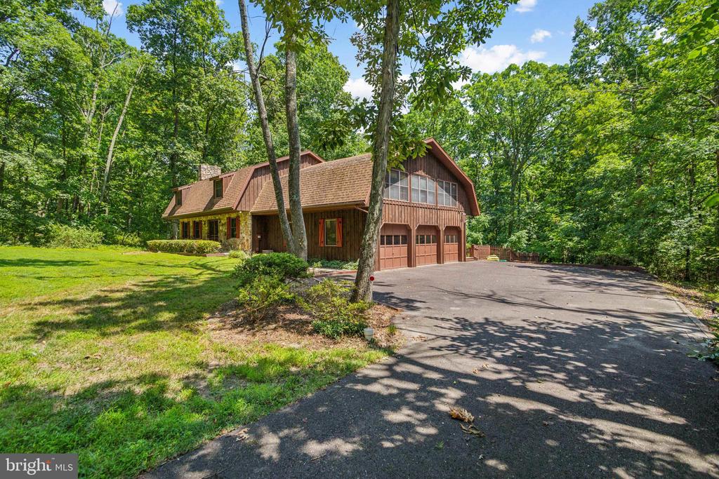 Kepler Rd, Pottstown, PA 19464