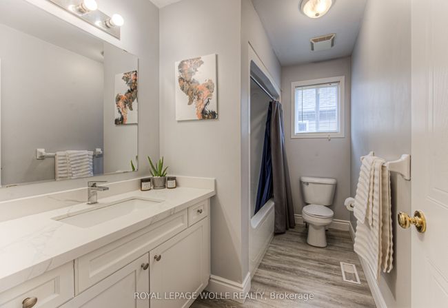 732 Grand Banks Dr, House other with 3 bedrooms, 4 bathrooms and 1 parking in Waterloo ON | Image 26