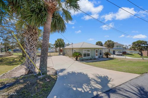 105 Granger Ln, Panama City Beach, FL, 32413-8966 | Card Image