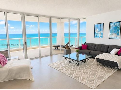 1503-4201 Collins Ave, Miami Beach, FL, 33140-3231 | Card Image