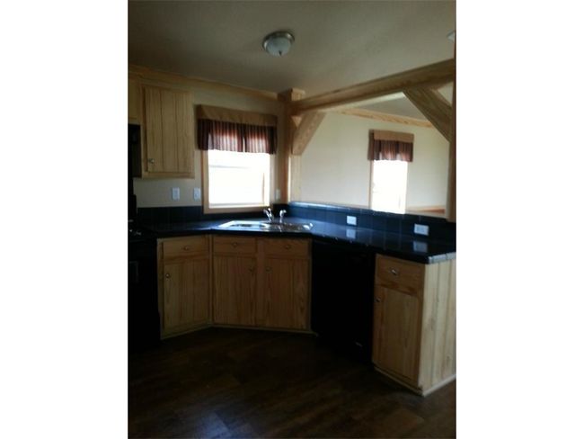 Kitchen of 5111 #7 Tucker | Image 5