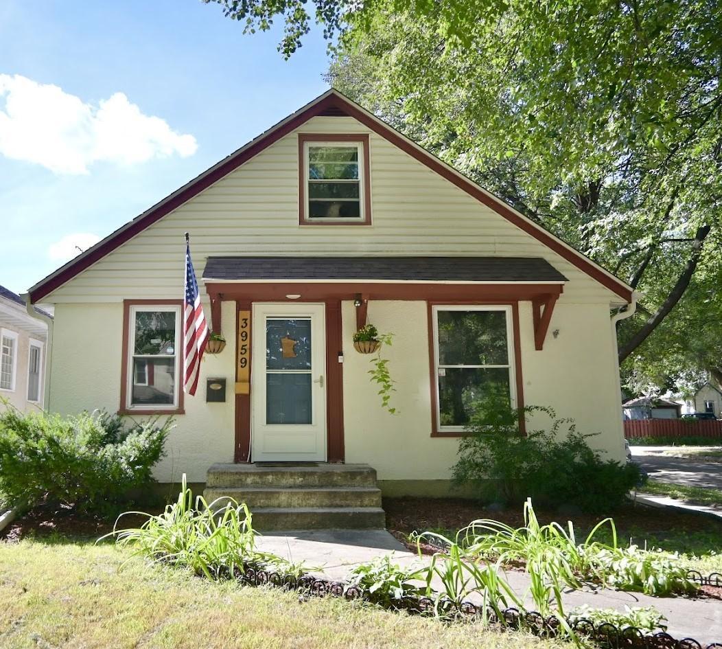 Queen Ave, Minneapolis, MN 55412