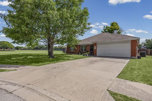 1313 Laurelleaf Dr, Pflugerville, TX, 78660-5738 | Card Image