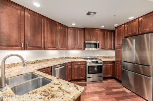 1214-5450 E Deer Valley Dr, Phoenix, AZ, 85054-8118 | Card Image