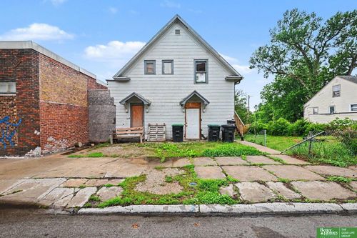 4201 Grand Ave, Omaha, NE, 68111-1852 | Card Image