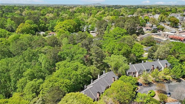 171 Riverview Trl, Condo with 3 bedrooms, 4 bathrooms and 2 parking in Roswell GA | Image 39