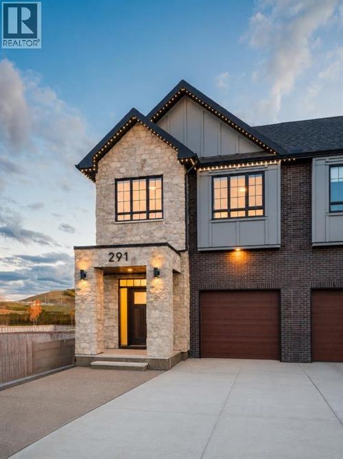 291 Greenwich Dr Nw, Calgary, AB, T3B6P1 | Card Image