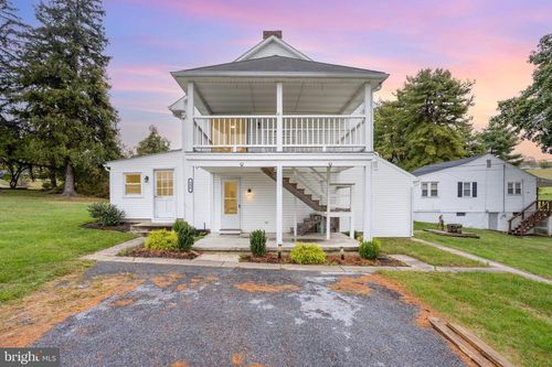 536 Lewisberry Rd, NEW CUMBERLAND, PA, 17070-2313 | Card Image