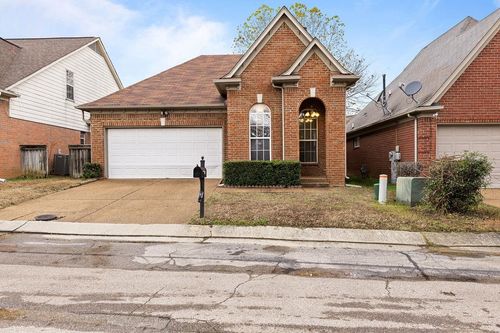 887 Dalemore Ln, Cordova, TN, 38018-8237 | Card Image