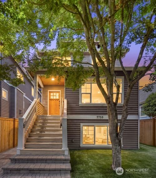 7755 35th Avenue Ne, Seattle, WA, 98115 | Card Image