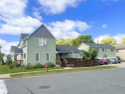 1-3-902 Water St, Eau Claire, WI, 54703-5639 | Card Image