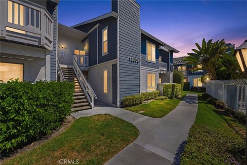 61-12068 Sylvan Riv, Fountain Valley, CA, 92708-1344 | Card Image