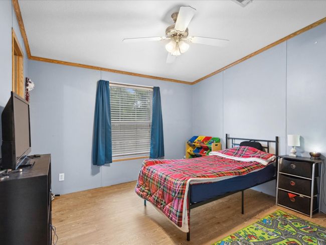 403 Se County Road 3048 C, House other with 3 bedrooms, 2 bathrooms and null parking in Corsicana TX | Image 22