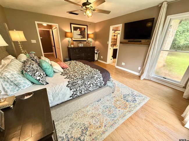 18872 Big Timber Rd, House other with 3 bedrooms, 2 bathrooms and null parking in Tyler TX | Image 21