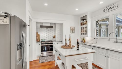 1502 Olive St, Georgetown, TX, 78626-8121 | Card Image