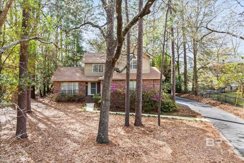 639 Ridgewood Dr, Daphne, AL, 36526-7709 | Card Image