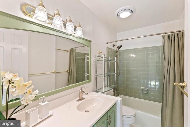 9711 Cinnamon Creek Dr, House other with 4 bedrooms, 3 bathrooms and null parking in Vienna VA | Image 27