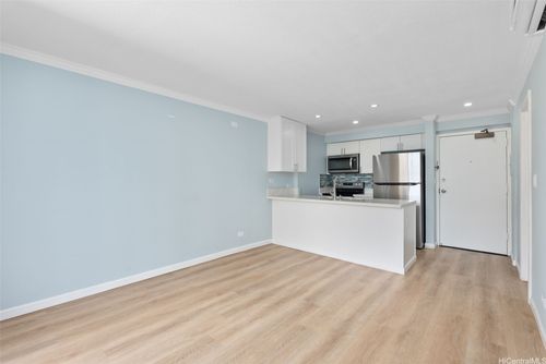 apt-208-98-450 Koauka Loop, Aiea, HI, 96701-4519 | Card Image