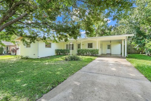 798 S Waterview Dr, CLERMONT, FL, 34711-3657 | Card Image