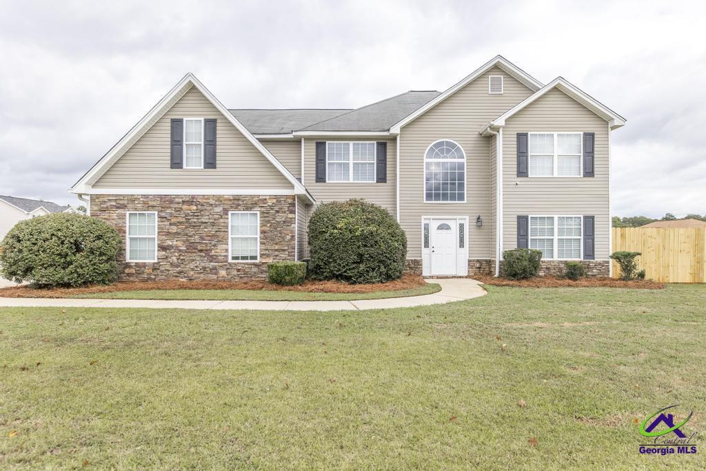 Crabapple Pl, Macon, GA 31217