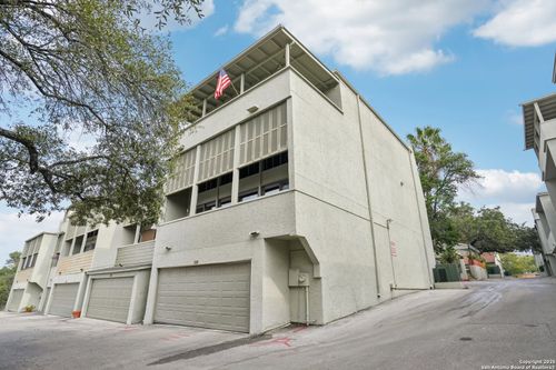 apt-k14-3103 Eisenhauer Rd, San Antonio, TX, 78209-3509 | Card Image