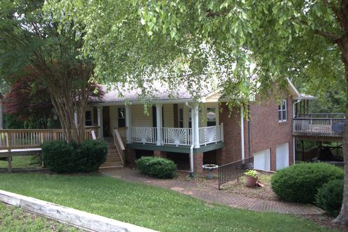 251 Harpeth View Trl, Kingston Springs, TN, 37082-9047 | Card Image