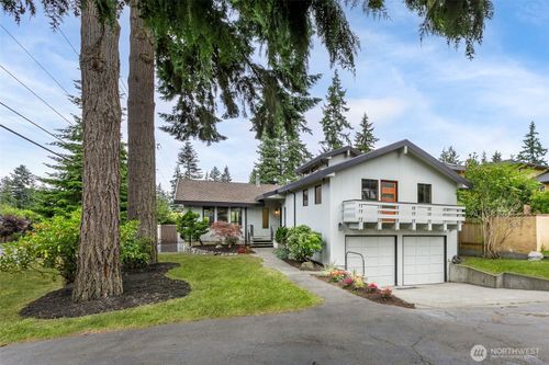 13003 3rd Ave Nw, Seattle, WA, 98177-4205 | Card Image