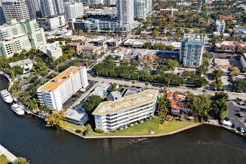 apt-201-818 Se 4th St, Fort Lauderdale, FL, 33301-2242 | Card Image