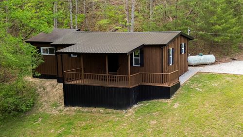 282 Major Wilhoit Rd, Frenchburg, KY, 40322-7501 | Card Image