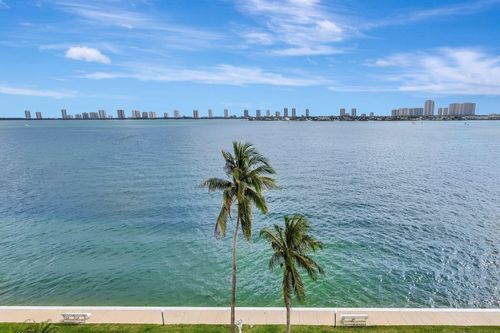 apt-706-301 Lake Shore Dr, Lake Park, FL, 33403-3503 | Card Image