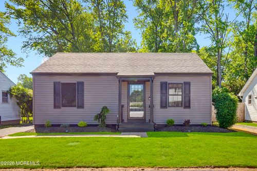 10 Crystal Ave, New Egypt, NJ, 08533-1503 | Card Image