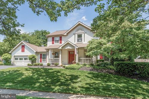20304 Watkins Meadow Dr, GERMANTOWN, MD, 20876-4259 | Card Image