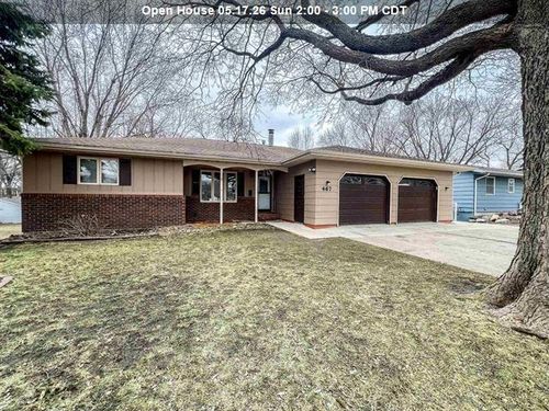 467 Rohr St, Arnolds Park, IA, 51331-7104 | Card Image