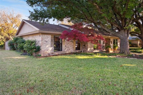 3701 Streamwood Rd, Fort Worth, TX, 76116-9316 | Card Image