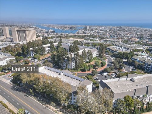 211-200 Mcneil Ln, Newport Beach, CA, 92663-2611 | Card Image
