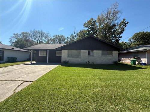 223 Hummingbird Ln, Slidell, LA, 70458-1619 | Card Image