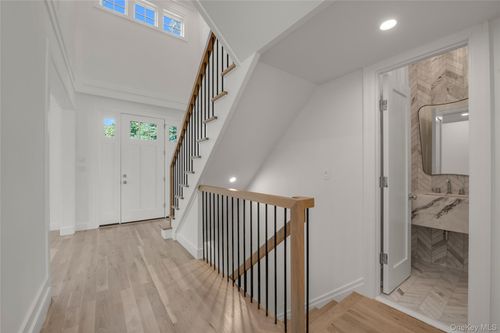 50 Highland Ter, Manhasset, NY, 11030-2263 | Card Image