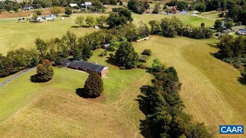 10694 Rockfish Valley Hwy, AFTON, VA, 22920-3700 | Card Image