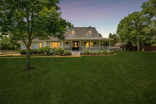 112 Southwinds Dr, Hermitage, TN, 37076-3817 | Card Image