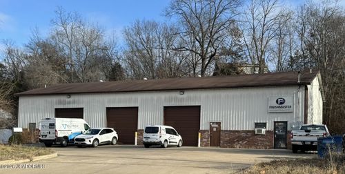 1501 Legion Ln, Jefferson City, MO, 65101-2867 | Card Image