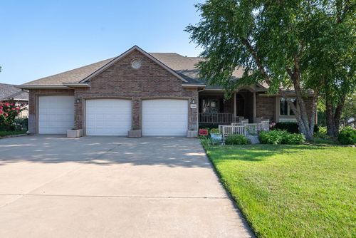 1660 E Kay St, Derby, KS, 67037-3948 | Card Image