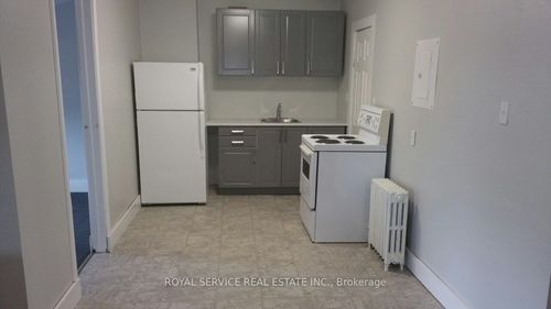 6-18 Walton St, Port Hope, ON, L1A1M9 | Card Image